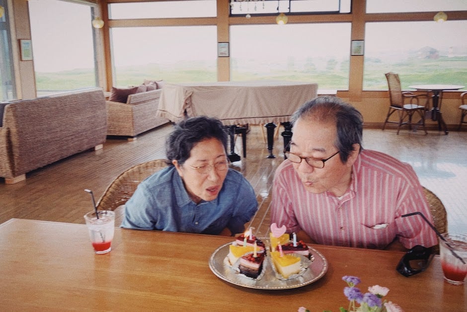 お祝いケーキ